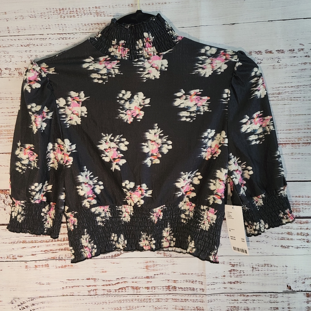 Urban Outfitters Black Noelle Open Back Crop Top NWTS - Picture 4 of 8